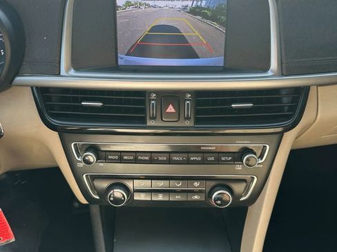 Used 2018 Kia Optima LX FWD image 22