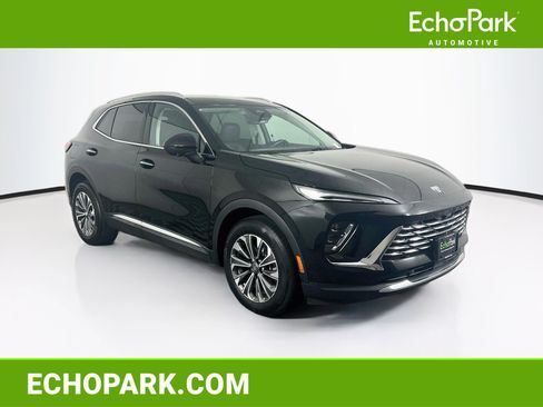 Used 2024 Buick Envision Preferred AWD/4WD image 1