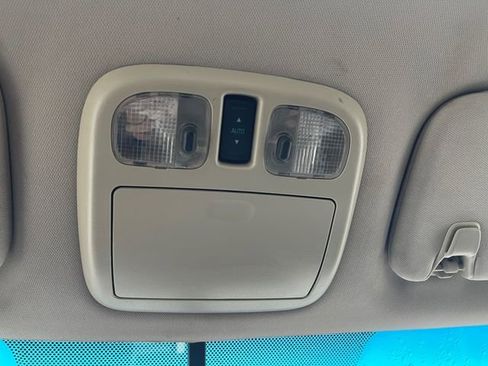 Used 2010 Ford Fusion SEL FWD image 20