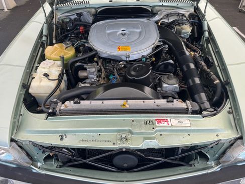 Used 1988 Mercedes-Benz 560 SL image 41
