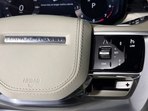Used 2023 Land Rover Range Rover SE AWD/4WD image 32