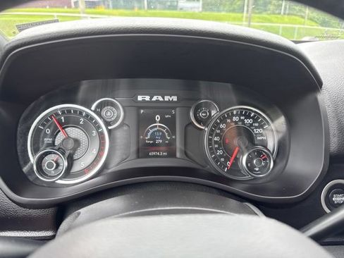 Used 2023 RAM 2500 Big Horn w/ Level 1 Equipment Group AWD/4WD image 20