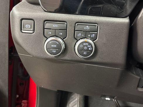 Certified 2024 GMC Sierra 1500 Elevation image 31