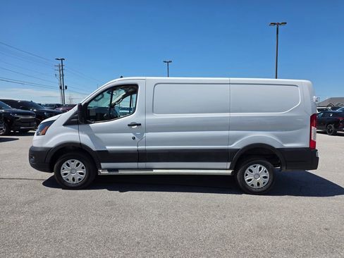 Used 2025 Ford Transit 250 Low Roof w/ Exterior Upgrade Package image 4