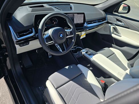 New 2026 BMW X1 xDrive28i w/ Technology Package AWD/4WD image 2
