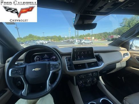 Used 2023 Chevrolet Tahoe Premier AWD/4WD image 10