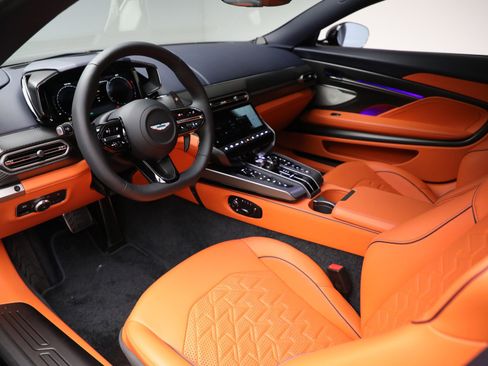 New 2025 Aston Martin Vanquish image 13