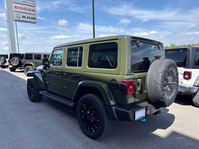 Used 2023 Jeep Wrangler Unlimited Sahara w/ Cold Weather Group AWD/4WD image 5