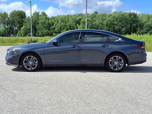 Used 2023 Honda Accord EX image 26
