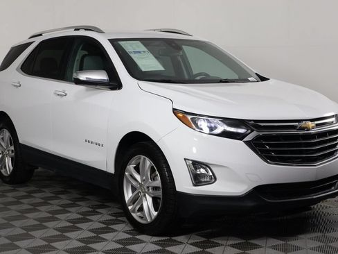 Used 2020 Chevrolet Equinox Premier AWD/4WD image 3