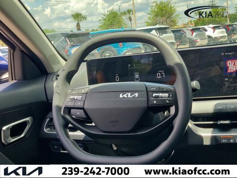 Used 2025 Kia K4 LXS FWD image 21