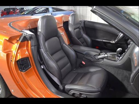 Used 2008 Chevrolet Corvette Convertible w/ Preferred Equipment Group RWD image 21