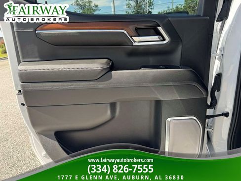 Used 2024 GMC Sierra 1500 Denali w/ Denali Reserve Package AWD/4WD image 31