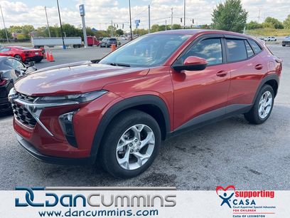 Used 2024 Chevrolet Trax LS w/ LS Convenience Package