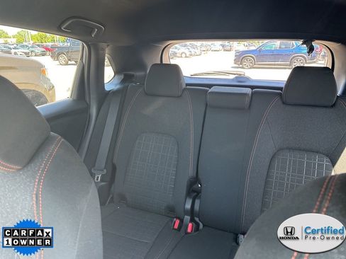 Used 2025 Honda HR-V Sport image 11