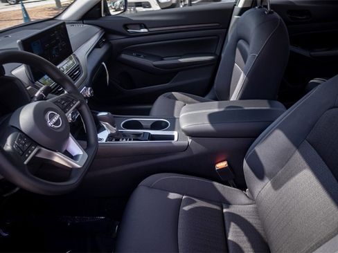 New 2025 Nissan Altima 2.5 SV w/ SV Special Edition Package image 7