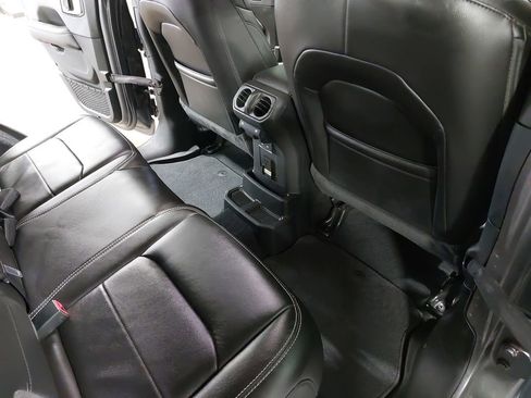 Used 2022 Jeep Wrangler Unlimited Sahara w/ Cold Weather Group image 11