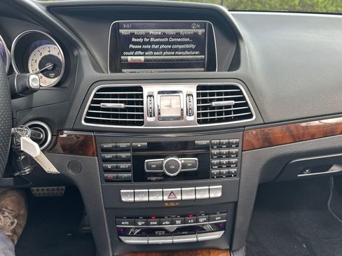 Used 2014 Mercedes-Benz E 350 Cabriolet image 6