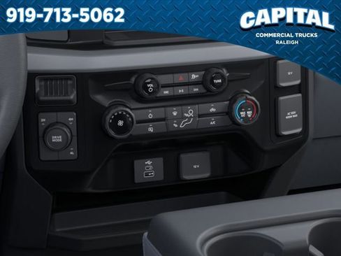 New 2025 Ford F600 4x4 Regular Cab Super Duty w/ XL Chrome Package image 15