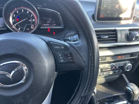 Used 2015 MAZDA MAZDA3 s Grand Touring image 25