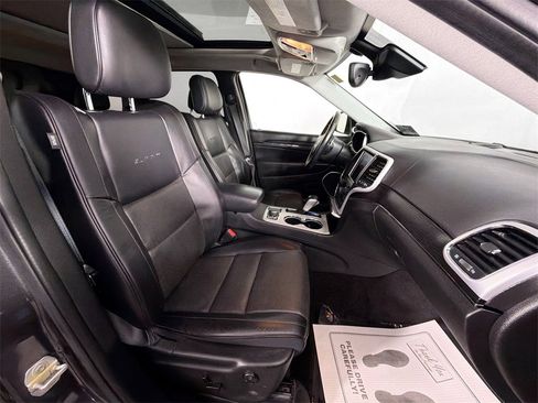 Used 2018 Jeep Grand Cherokee Summit image 31