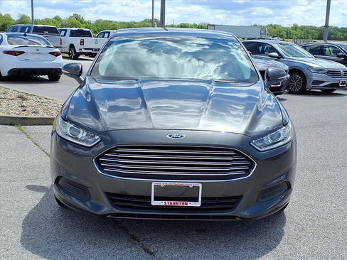 Used 2016 Ford Fusion SE FWD image 25