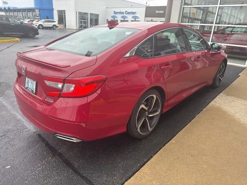 Used 2019 Honda Accord Sport image 4