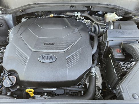 Used 2020 Kia Telluride SX w/ SX Prestige Package image 32