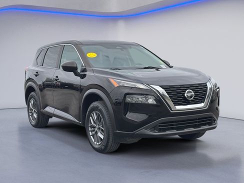 Used 2021 Nissan Rogue S image 8