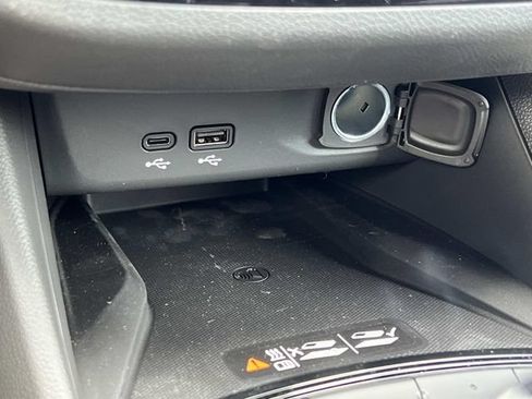 New 2026 Buick Envista Sport Touring w/ Convenience I Package FWD image 23