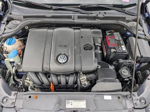Used 2011 Volkswagen Jetta SE image 20