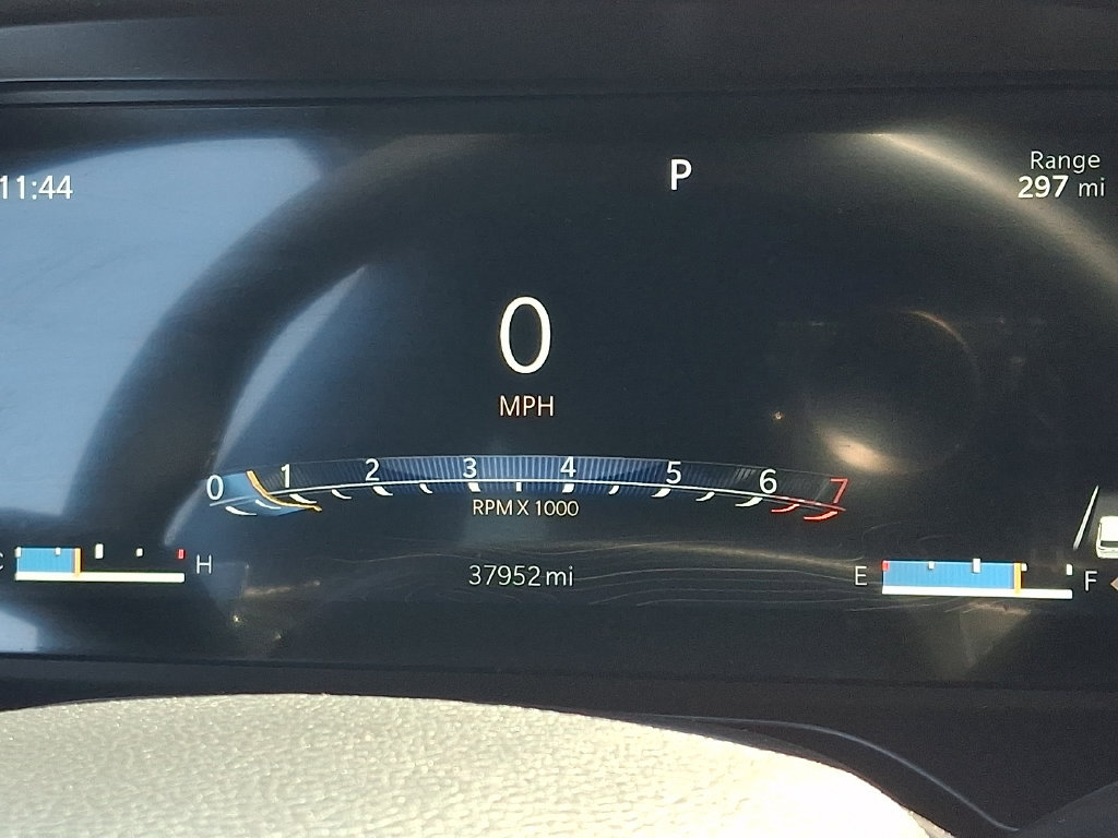 Used 2023 Jeep Grand Cherokee Altitude AWD/4WD image 26