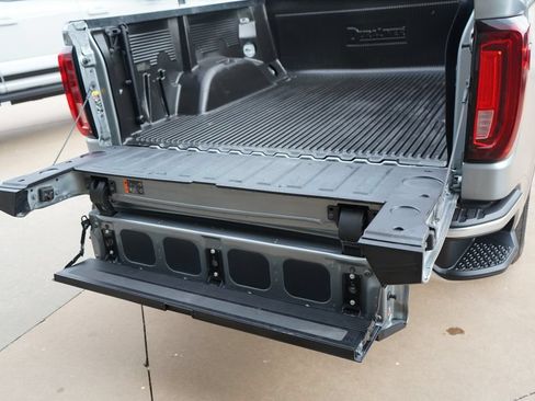 Used 2024 GMC Sierra 1500 SLT RWD image 19