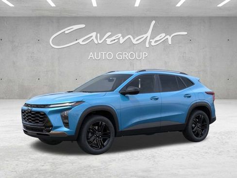 New 2026 Chevrolet Trax ACTIV image 2