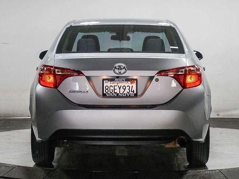 Used 2018 Toyota Corolla L w/ Body Protection Package FWD image 9