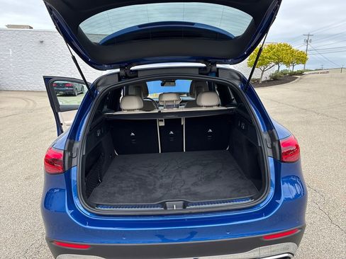 Used 2026 Mercedes-Benz GLC 300 4MATIC image 22