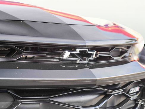 Used 2023 Chevrolet Camaro ZL1 image 3