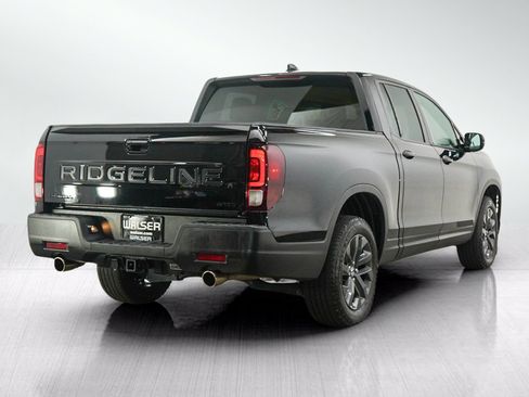 Used 2024 Honda Ridgeline Sport image 5