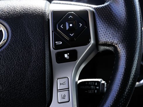 Certified 2024 Toyota 4Runner SR5 Premium w/ Moonroof Package image 34