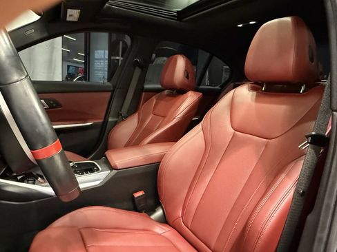 Used 2025 BMW M340i xDrive M340i xDrive w/ Premium Package image 21