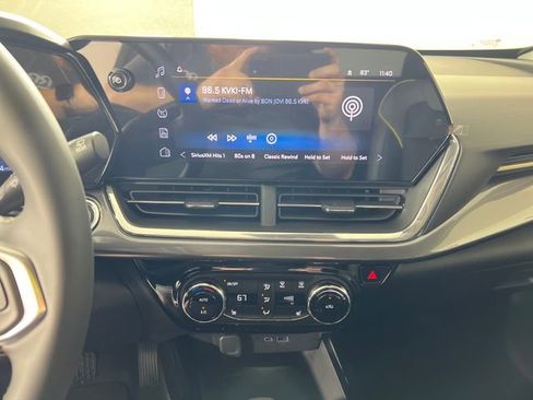 New 2026 Chevrolet Trax ACTIV FWD image 17
