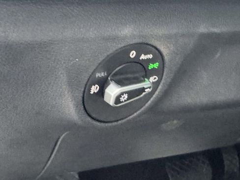 Used 2021 Volkswagen Jetta R-Line w/ R-Line Cold Weather Package image 16