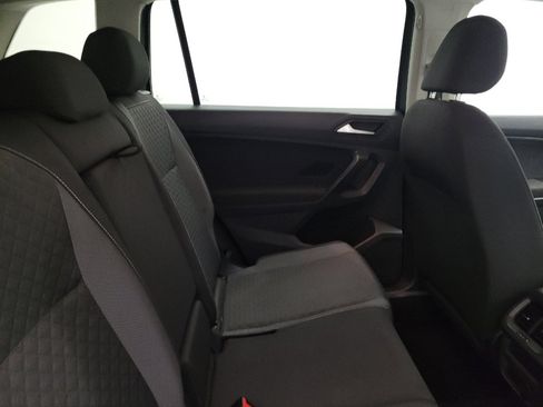 Used 2021 Volkswagen Tiguan S FWD image 19