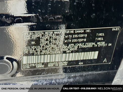 Used 2023 Toyota RAV4 XLE Premium image 31