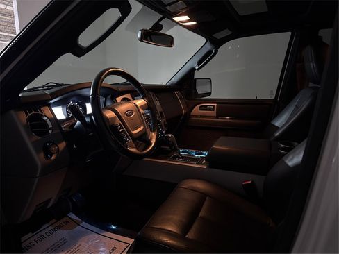 Used 2017 Ford Expedition EL Limited w/ Equipment Group 301A image 22