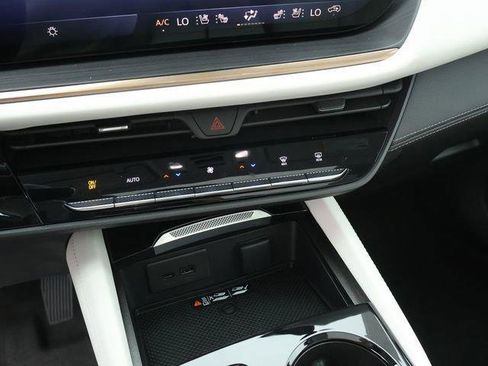 New 2026 Buick Envision Avenir AWD/4WD image 33