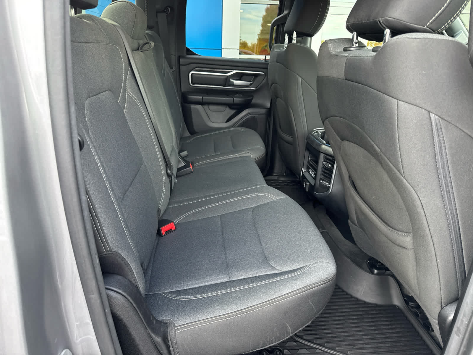 Used 2021 RAM 1500 Big Horn AWD/4WD image 5