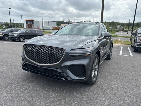 Used 2022 Genesis GV70 3.5T Sport w/ Cargo Package AWD/4WD image 5