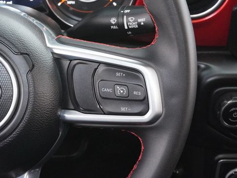 Used 2023 Jeep Gladiator Rubicon AWD/4WD image 22