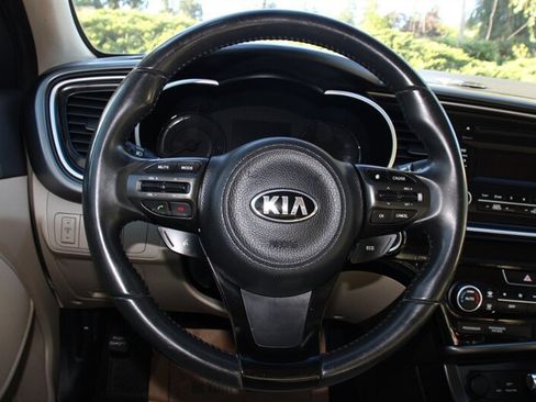 Used 2016 Kia Optima Hybrid FWD image 18